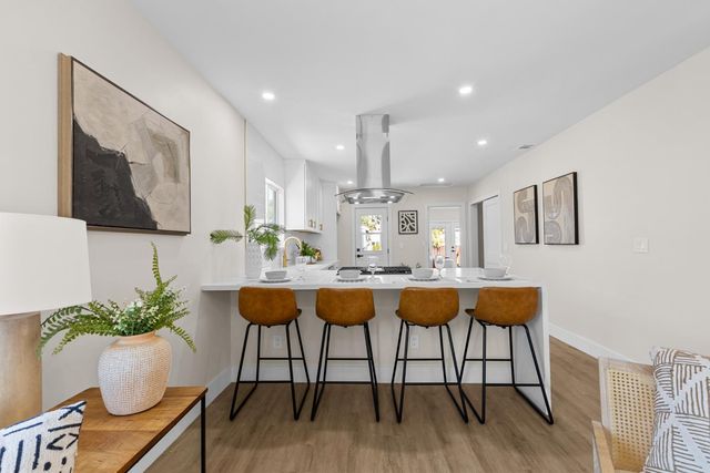 2153 Perkins Way, Sacramento, CA 95818