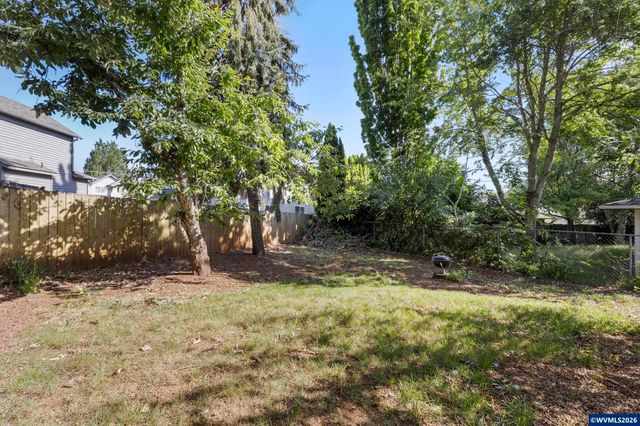 5302 Nestucca Ct S, Salem, OR 97306