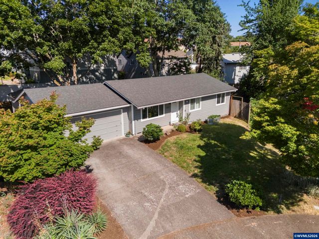 5302 Nestucca Ct S, Salem, OR 97306