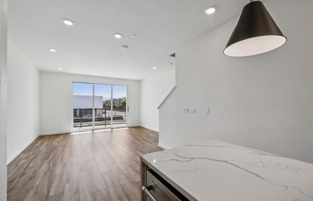 1377 California Circle, Milpitas, CA 95035