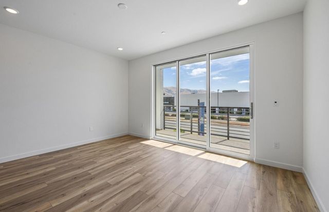 1377 California Circle, Milpitas, CA 95035