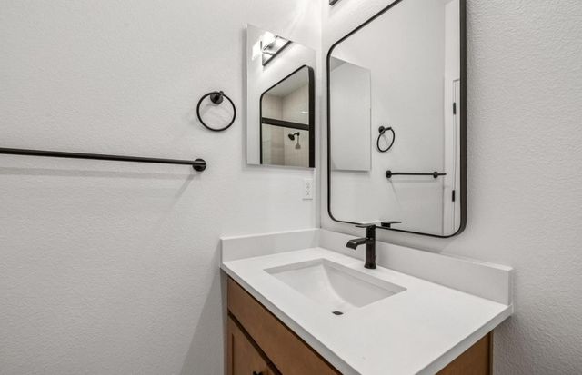 1377 California Circle, Milpitas, CA 95035