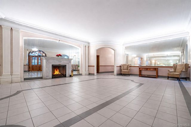 7615 35th Avenue 4E, Jackson Heights, NY 11372