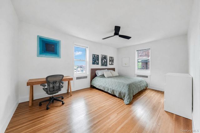 7615 35th Avenue 4E, Jackson Heights, NY 11372