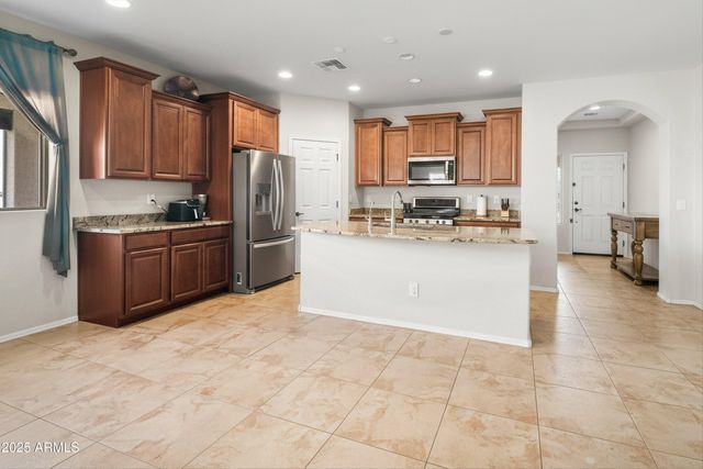 2494 N PETERSBURG Drive, Florence, AZ 85132