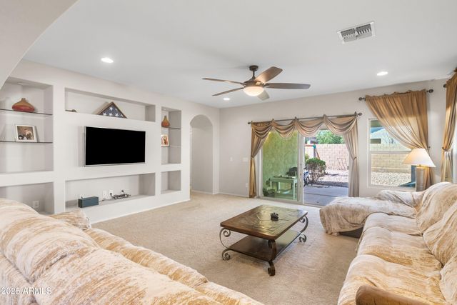 2494 N PETERSBURG Drive, Florence, AZ 85132