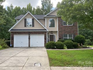 935 Wind Carved Lane, Monroe, NC 28110