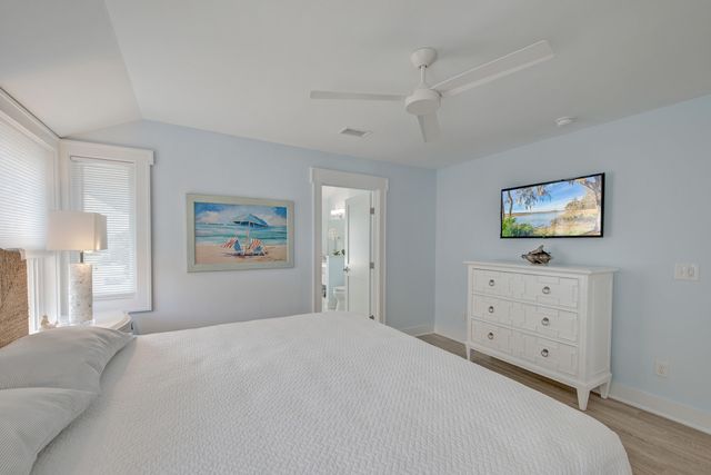 21 Beachside Drive, Isle Of Palms, SC 29451