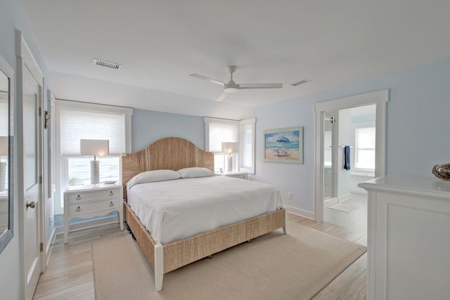 21 Beachside Drive, Isle Of Palms, SC 29451