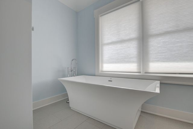 21 Beachside Drive, Isle Of Palms, SC 29451