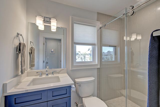 21 Beachside Drive, Isle Of Palms, SC 29451