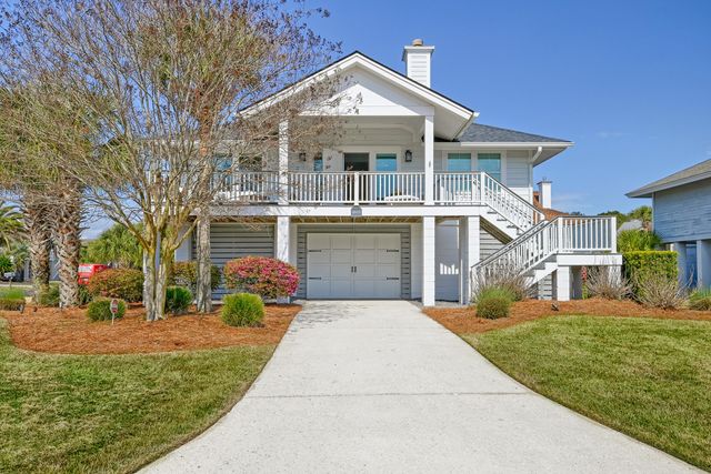 21 Beachside Drive, Isle Of Palms, SC 29451