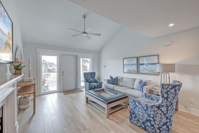 21 Beachside Drive, Isle Of Palms, SC 29451