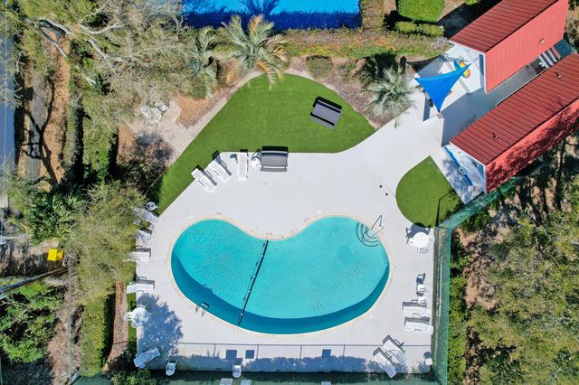 21 Beachside Drive, Isle Of Palms, SC 29451