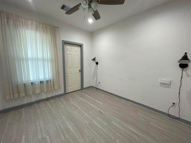 5226 Ridgevan Drive, Houston, TX 77053