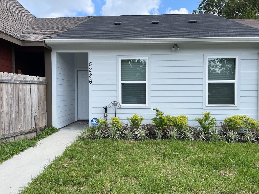 5226 Ridgevan Drive, Houston, TX 77053
