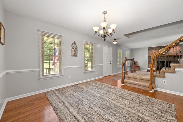 915 Rocky Hollow Rd, Erin, TN 37061