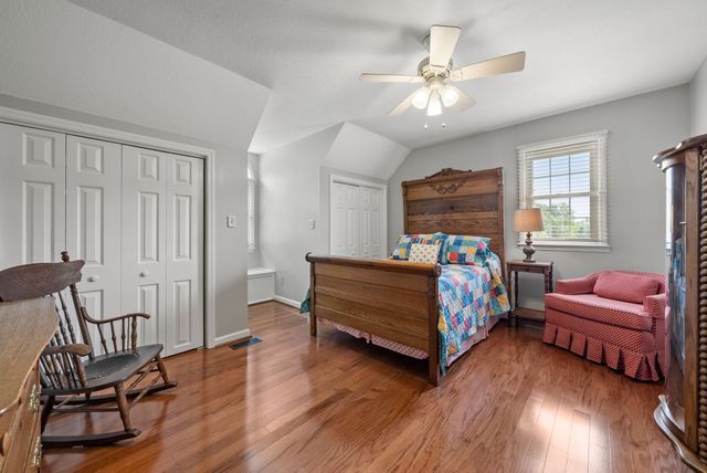 915 Rocky Hollow Rd, Erin, TN 37061