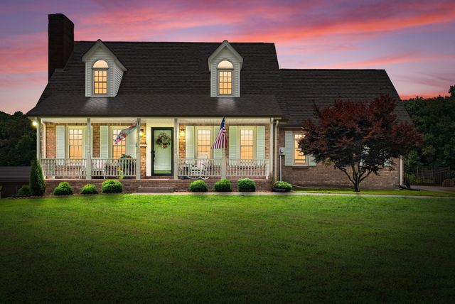 915 Rocky Hollow Rd, Erin, TN 37061