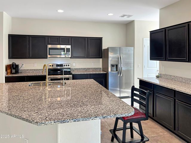 10313 E MARIGOLD Lane, Florence, AZ 85132