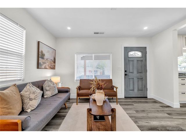 227 S Perry St, Denver, CO 80219