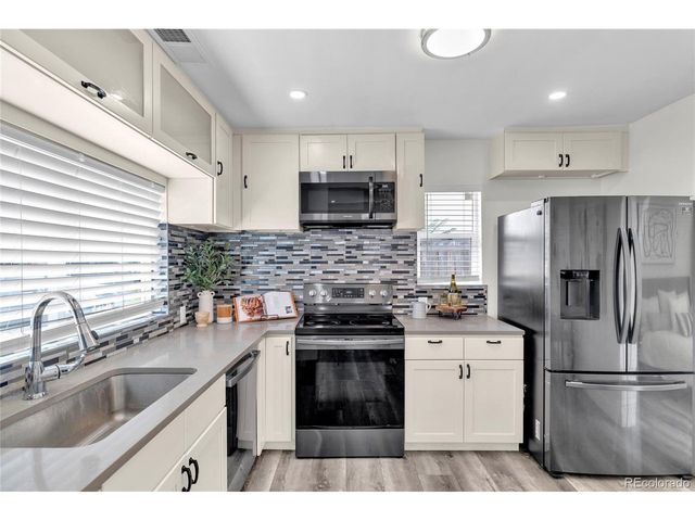 227 S Perry St, Denver, CO 80219