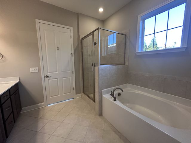 2089 Branford Pl Unit 101, Thompsons Station, TN 37179
