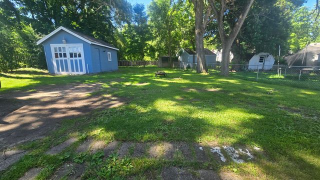 1349 W Michigan Avenue W, Battle Creek, MI 49037
