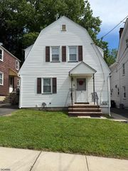 11 Glennon Pl, West Orange Twp., NJ 07052