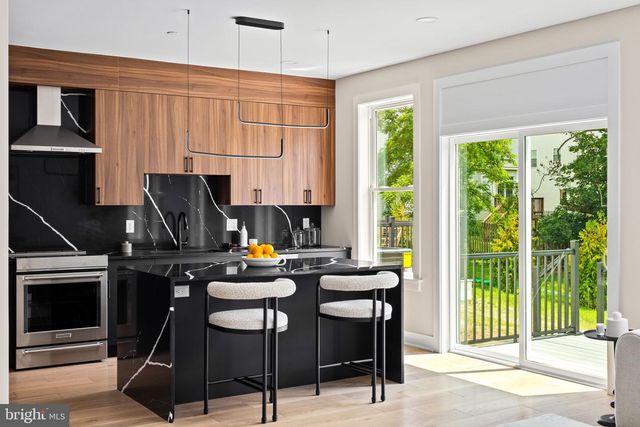 657 PROVIDENT RD, Southampton, PA 18966