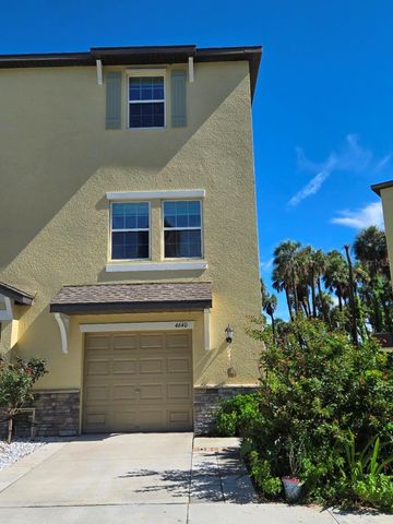 4640 WILLET COOPER COURT, Tampa, FL 33619