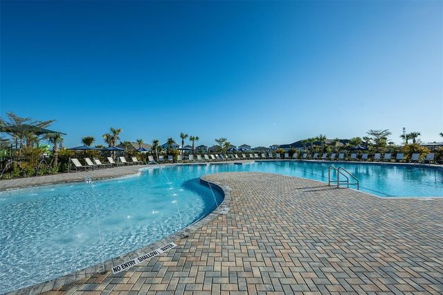 5086 CHAPEL ROW AVENUE, Apollo Beach, FL 33572