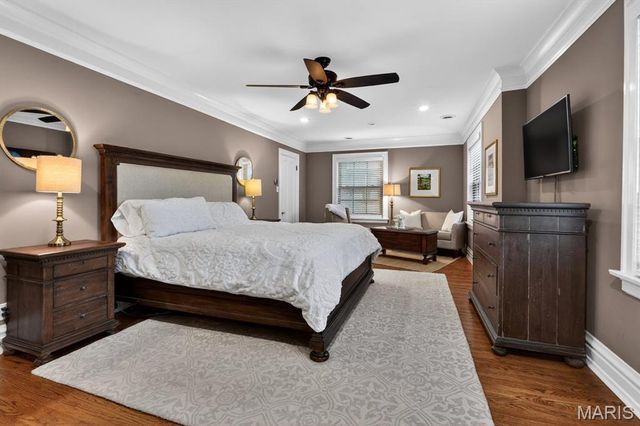 457 Yorkshire Place, Webster Groves, MO 63119