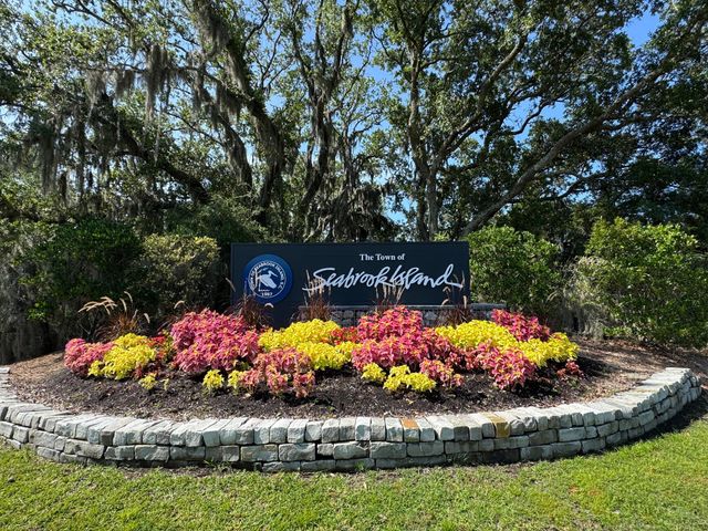 1990 Marsh Oak Lane A, Seabrook Island, SC 29455