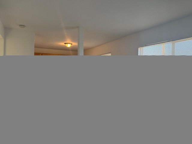 2553 E Pueblo Avenue 1, Phoenix, AZ 85040