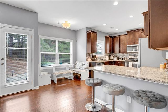 7789 Village Pass, Fairburn, GA 30213