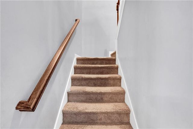 7789 Village Pass, Fairburn, GA 30213