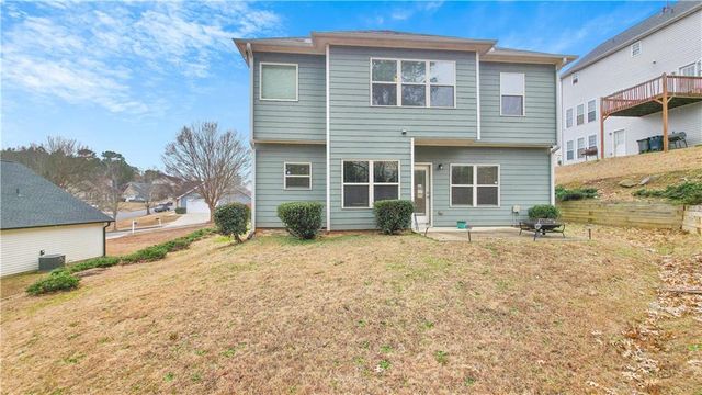 7789 Village Pass, Fairburn, GA 30213