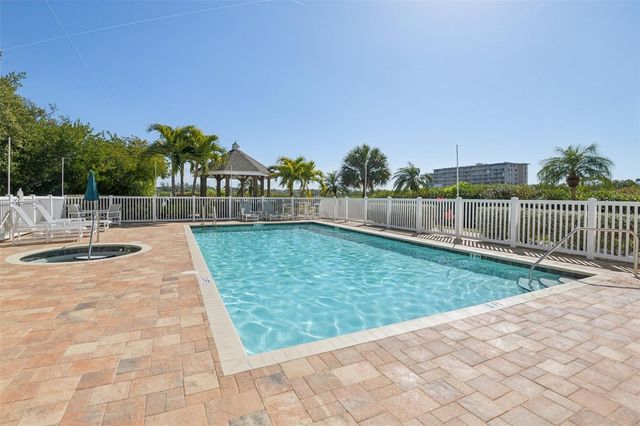 19519 GULF BOULEVARD 202, Indian Shores, FL 33785