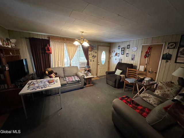 4918 S Stephentown Road, Stephentown, NY 12168