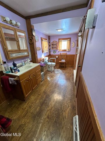 4918 S Stephentown Road, Stephentown, NY 12168