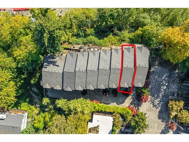 4642 Sw CONDOR Ave 2, Portland, OR 97239