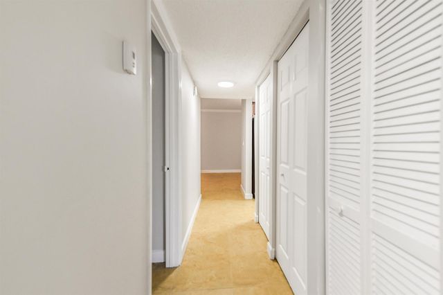 6053 10th 140 Avenue N 140, Greenacres, FL 33463