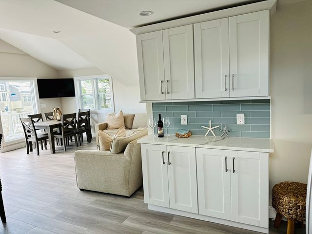 49 Northern Blvd A, Newbury, MA 01951