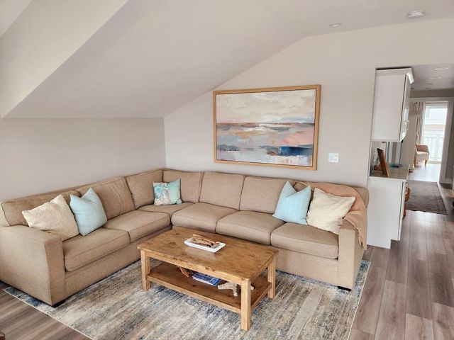 49 Northern Blvd A, Newbury, MA 01951