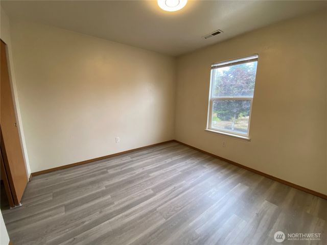 4827 41st Lane SE, Lacey, WA 98503