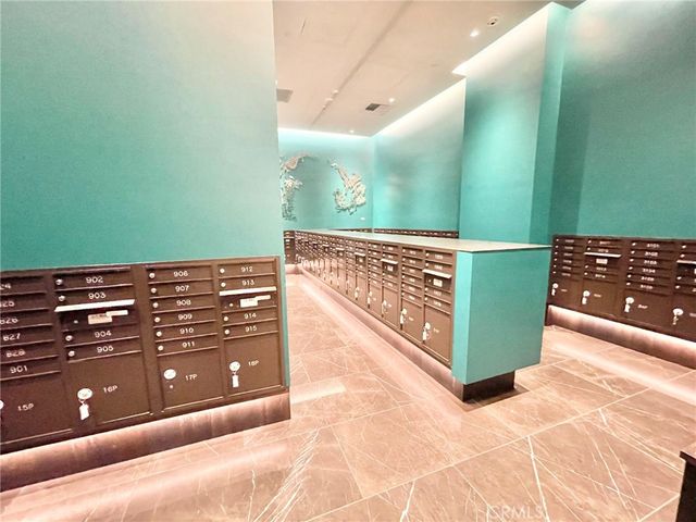 400 S Broadway 1010, Los Angeles, CA 90013