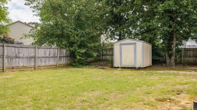 40 Meadow Ridge Loop, Maumelle, AR 72113