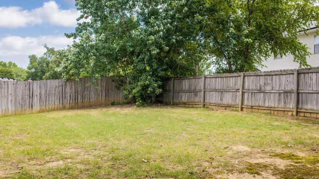 40 Meadow Ridge Loop, Maumelle, AR 72113