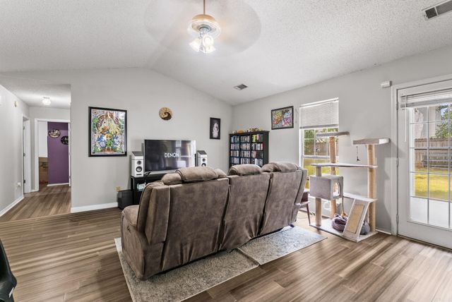 40 Meadow Ridge Loop, Maumelle, AR 72113